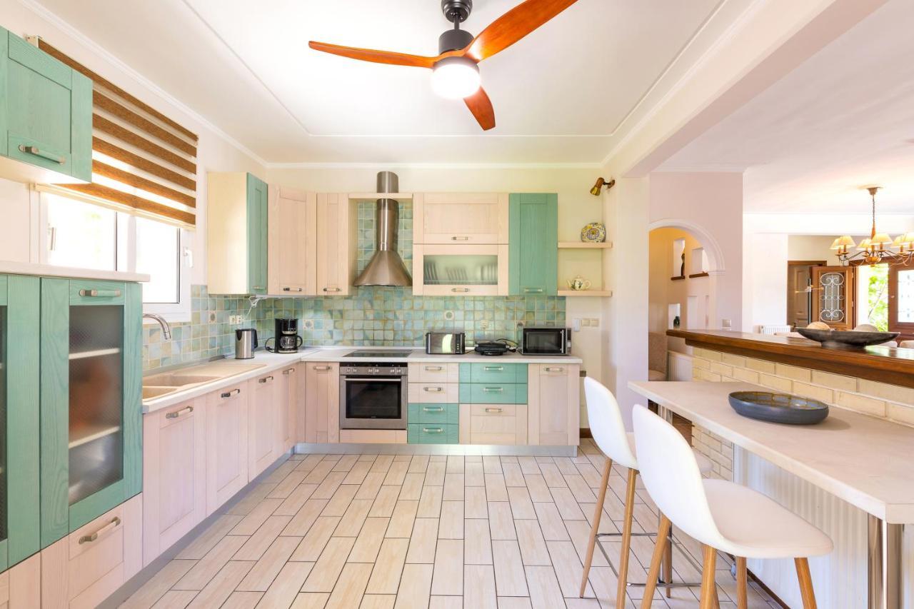 Villa St Nicholas House With Private Heated Pool Dassia  Esterno foto