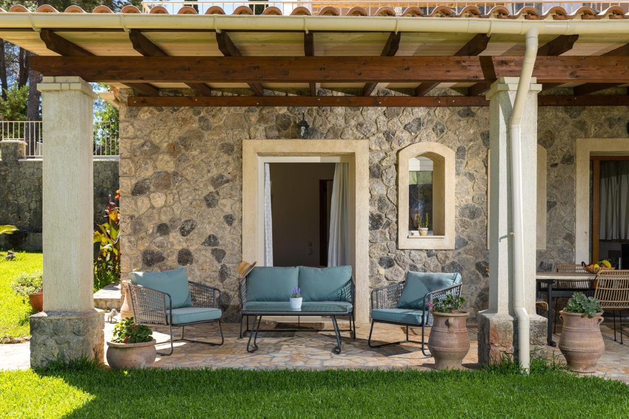 Villa St Nicholas House With Private Heated Pool Dassia  Esterno foto